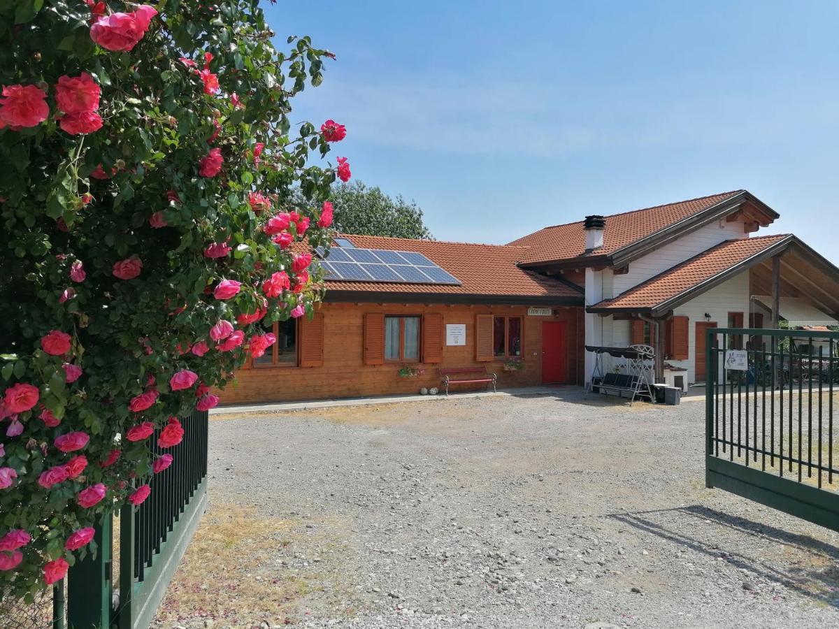 Agriturismo Bio Apipoli Lucino Dış mekan fotoğraf