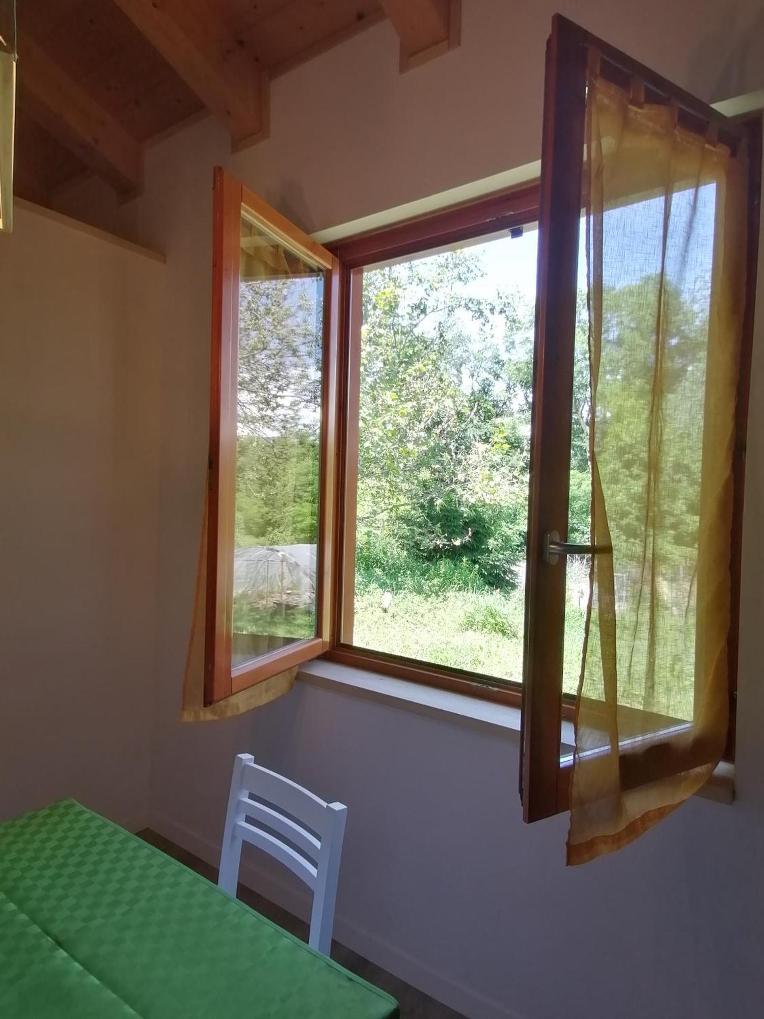 Agriturismo Bio Apipoli Lucino Dış mekan fotoğraf