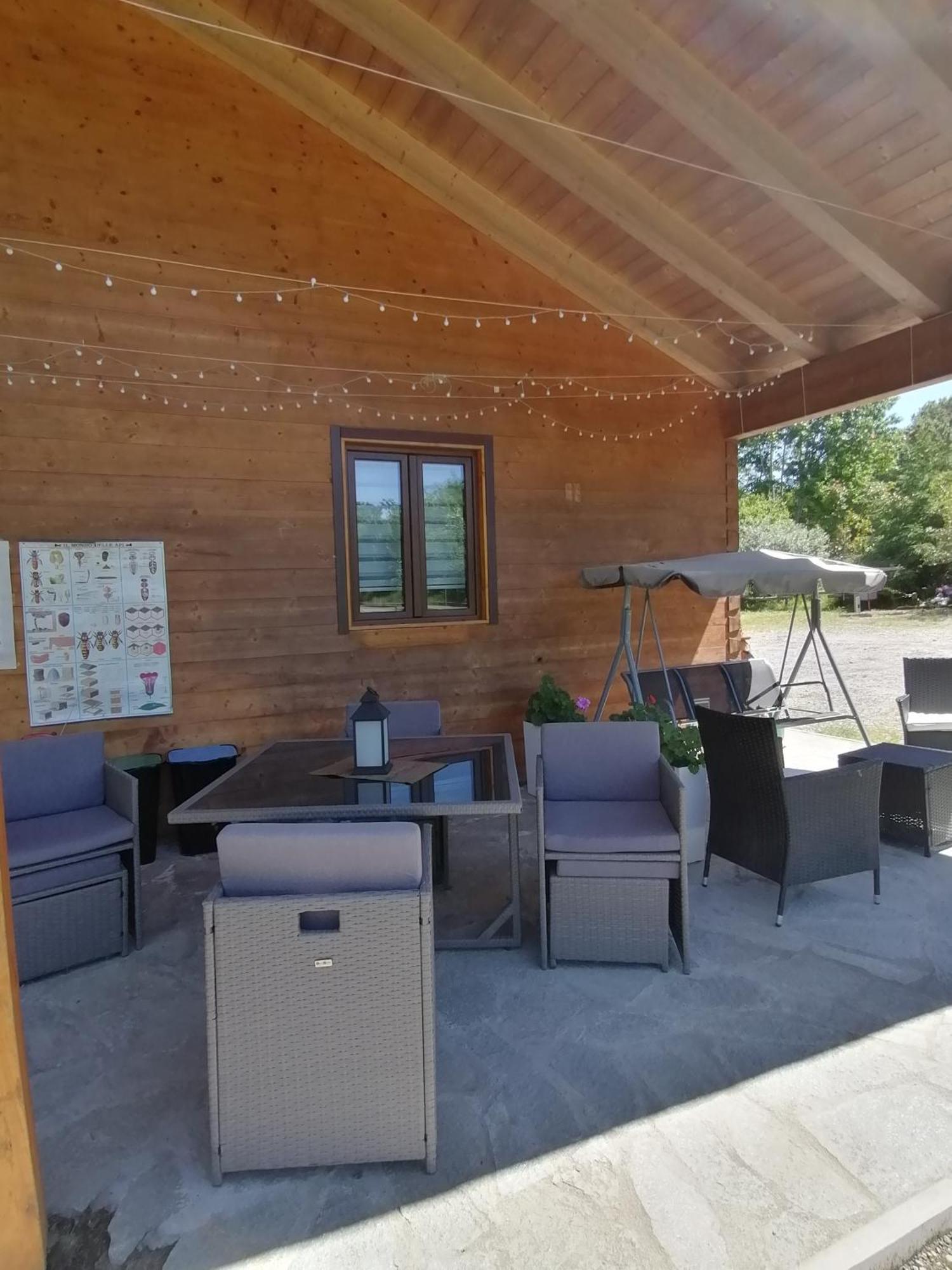 Agriturismo Bio Apipoli Lucino Dış mekan fotoğraf